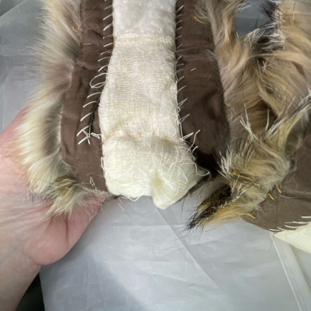 Vintage Coyote fur mitten top or coat cuffs - Picture 8 of 11